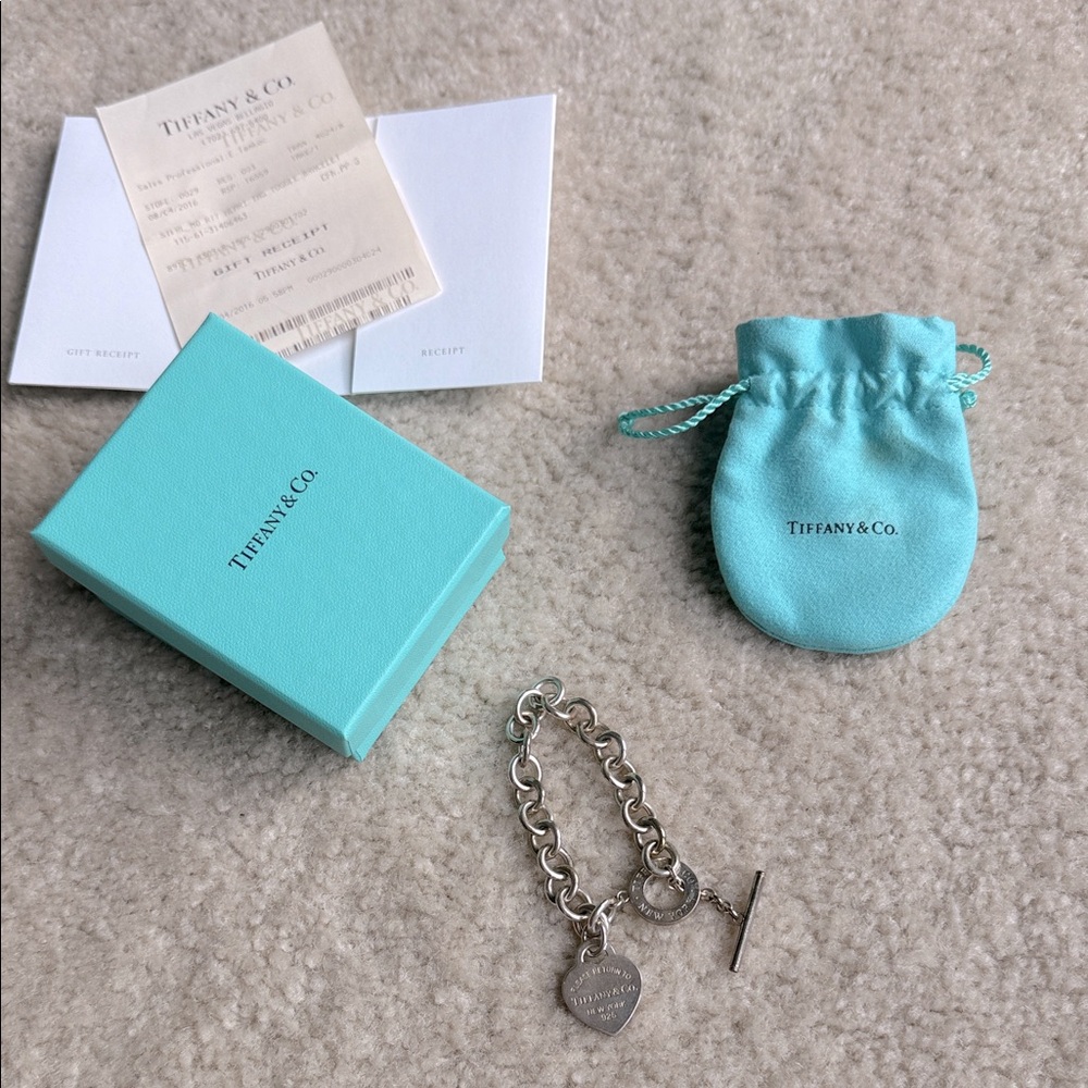Tiffany & Co. Return to Tiffany Heart Tag Toggle Bracelet